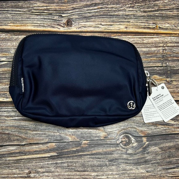 lululemon athletica Handbags - Lululemon Everywhere Belt Bag in Navy 1L Size NWT